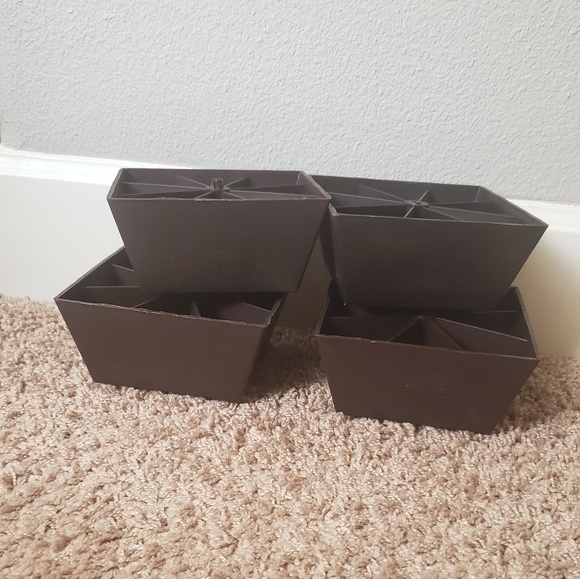 ✔SOLD-x5 Furniture Bun Feet - Picture 4 of 6